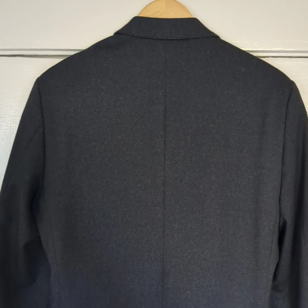 7Diamonds‎ Fit Sport Coat Blazer Medium Charcoal Black Royal Blue EXCELLENT COND